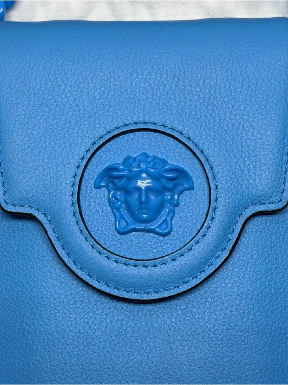 Versace La Medusa Leather Phone Crossbody Bag Blue Chain Strap Card Holder Italy - Picture 11 of 16